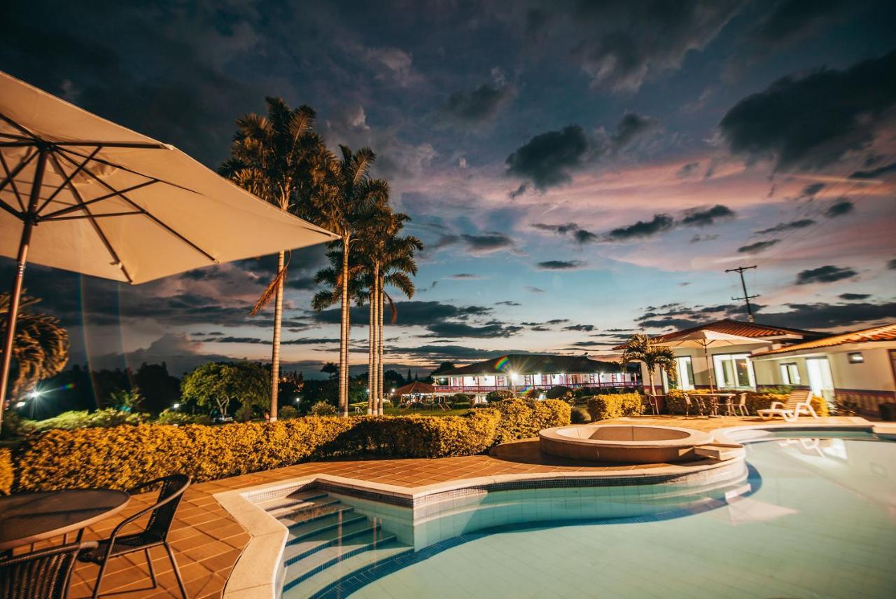 Hotel Arrayanes del Quindío Montenegro Exterior foto