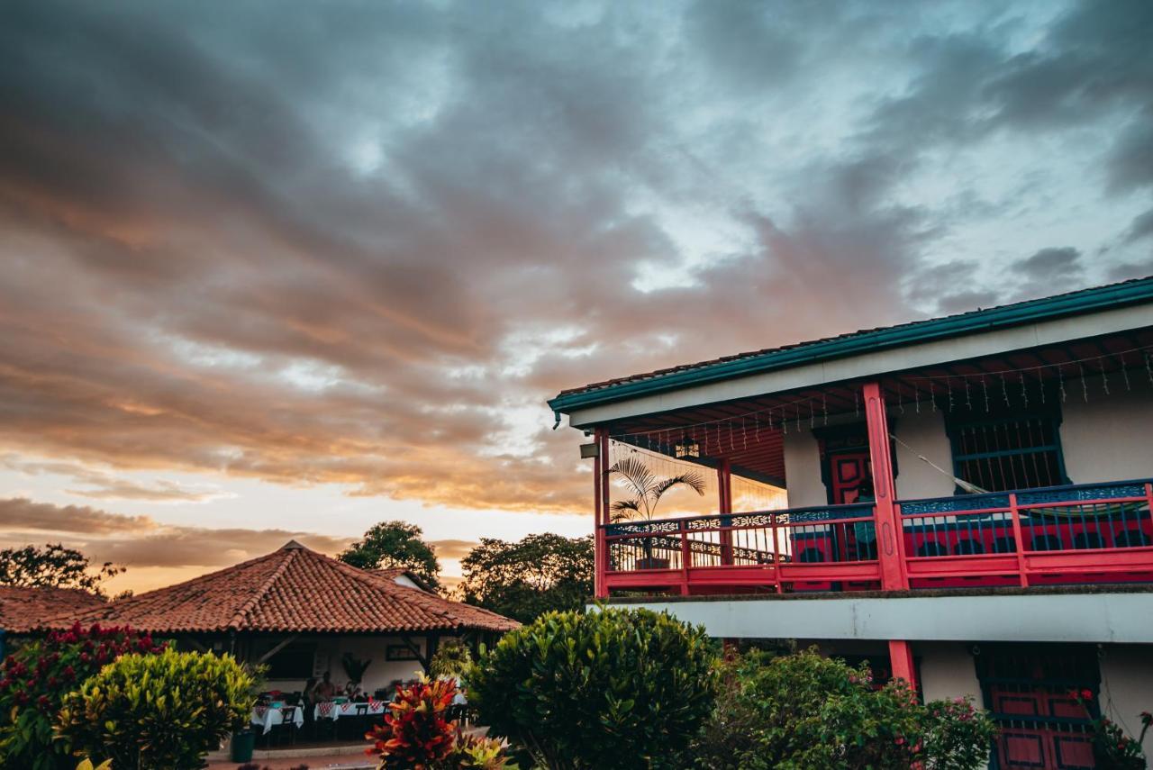 Hotel Arrayanes del Quindío Montenegro Exterior foto
