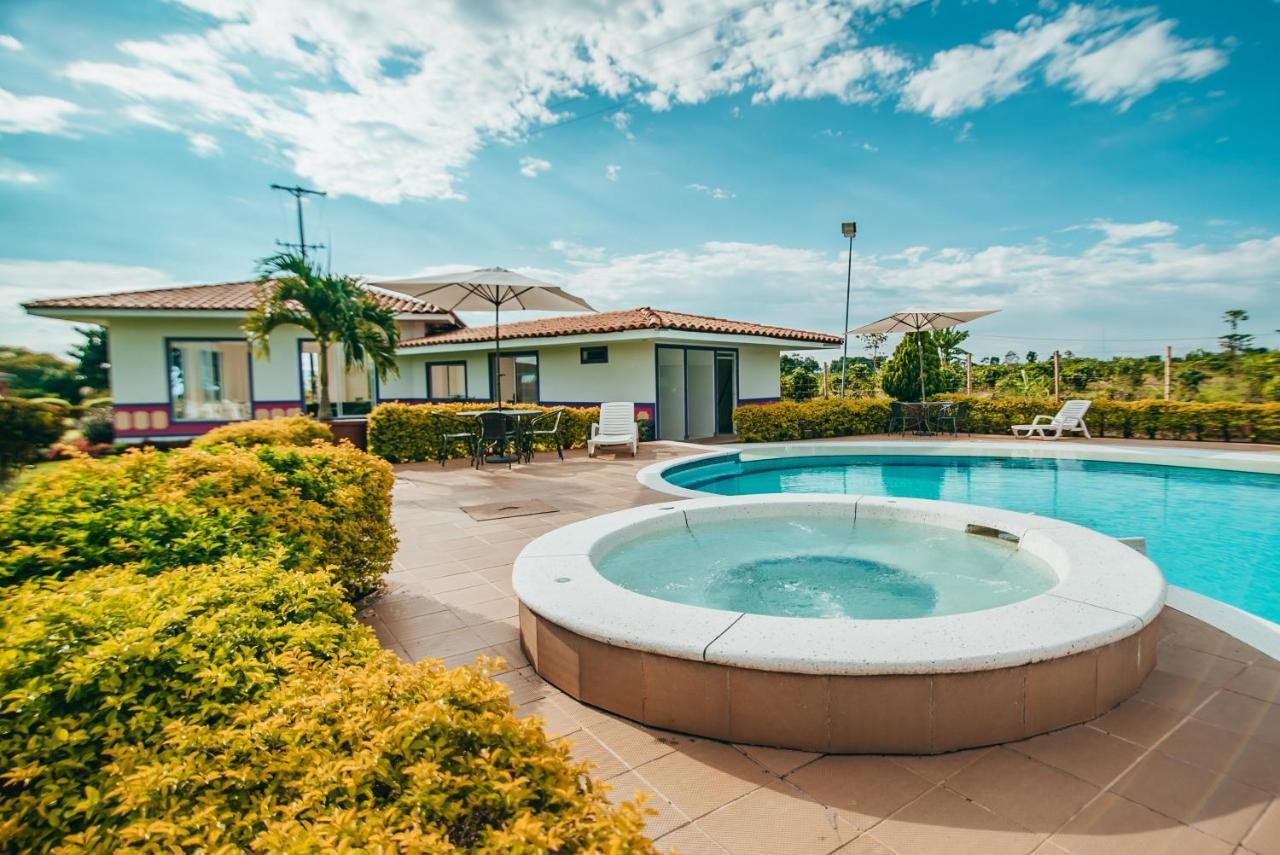Hotel Arrayanes del Quindío Montenegro Exterior foto