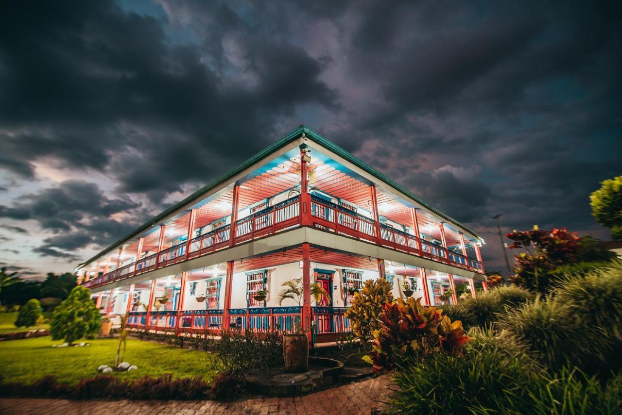 Hotel Arrayanes del Quindío Montenegro Exterior foto